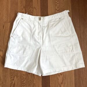 Vintage LRL Ralph Lauren White Cotton Shorts with Turnlock Closure Women's 6